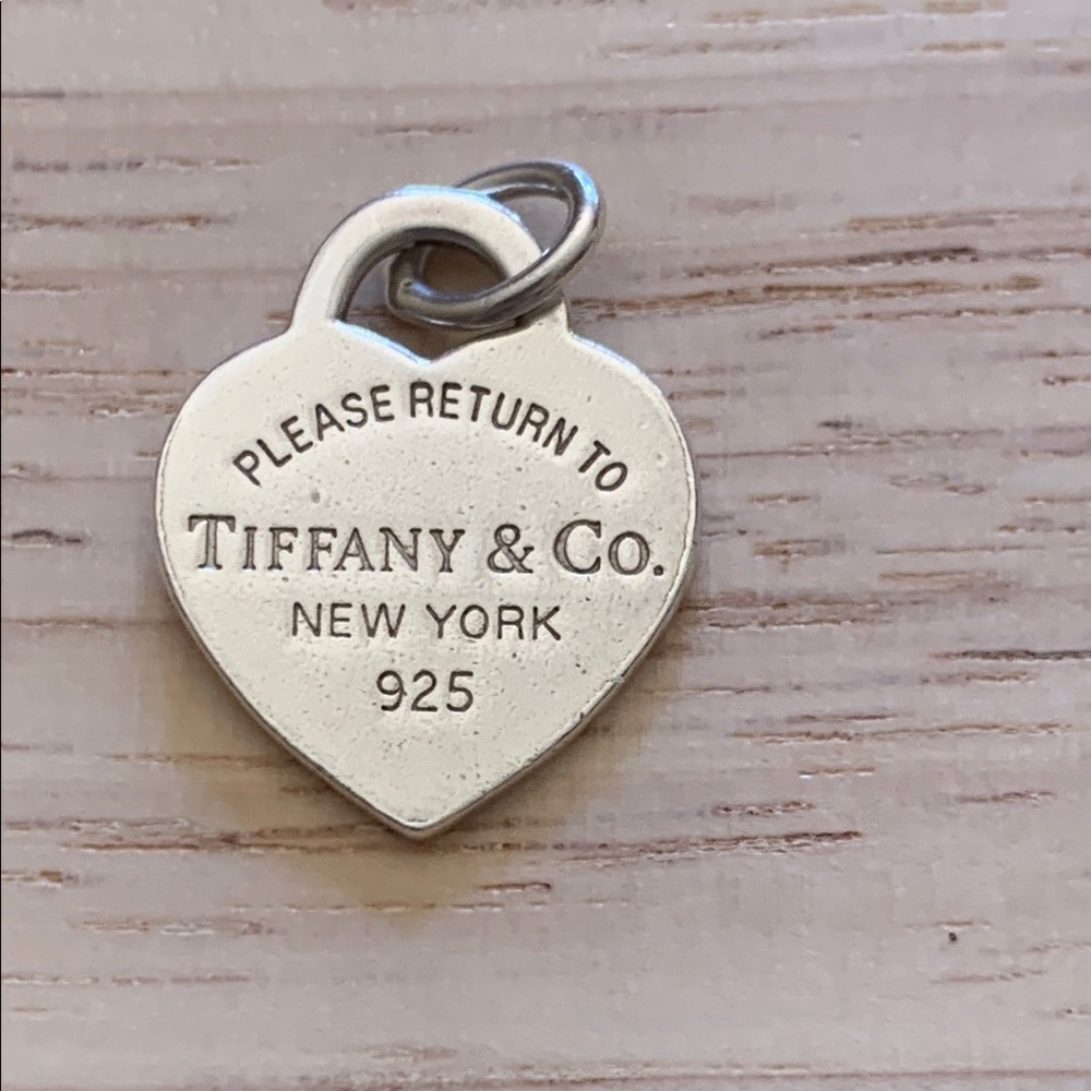 Tiffany & Co authentic Return to Tiffany silver charm in great condition